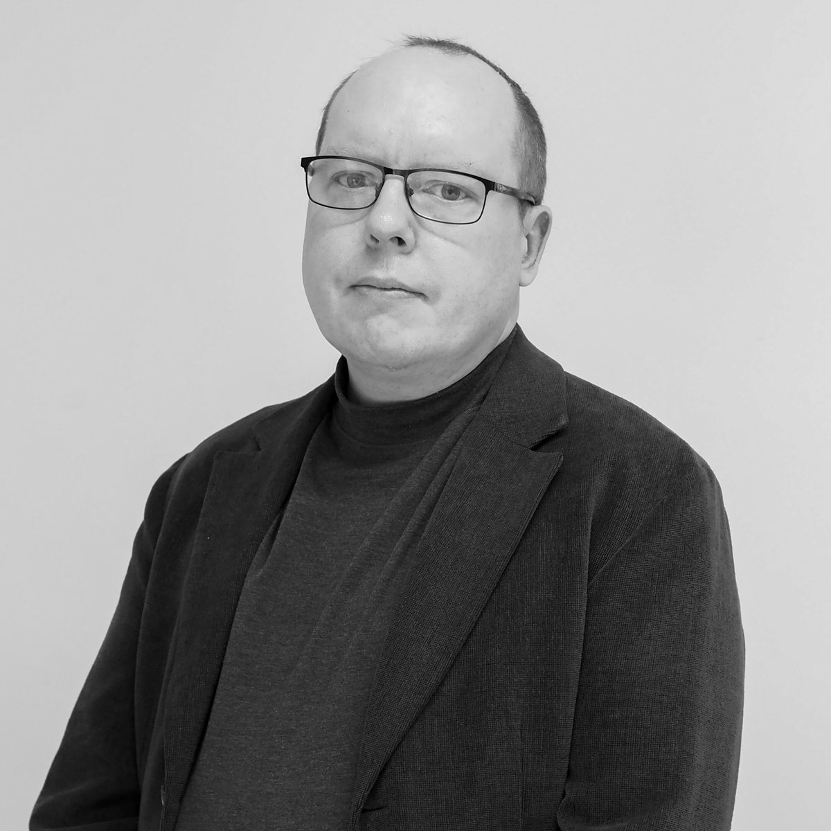 Tatu Mustavalkoinen